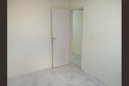 Apartamento para alugar com 80m², 4 quartos e 2 vagas Apartamento para alugar com 80m², 4 quartos e 2 vagasQuarto