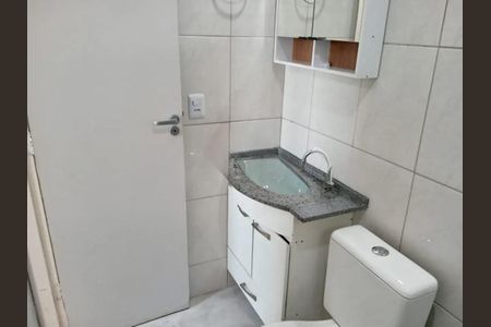 Apartamento para alugar com 80m², 4 quartos e 2 vagas Apartamento para alugar com 80m², 4 quartos e 2 vagasBanheiro
