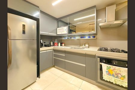Apartamento para alugar com 75m², 2 quartos e 1 vagaCozinha