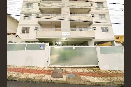 Apartamento para alugar com 75m², 2 quartos e 1 vagaFachada