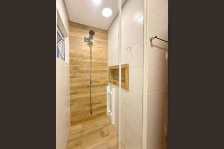 Apartamento para alugar com 75m², 2 quartos e 1 vagaBanheiro