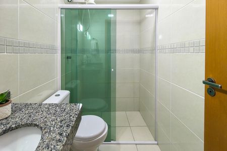 Apartamento para alugar com 104m², 3 quartos e 2 vagas Apartamento para alugar com 104m², 3 quartos e 2 vagasBanheiro