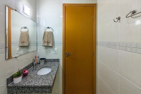 Apartamento para alugar com 104m², 3 quartos e 2 vagas Apartamento para alugar com 104m², 3 quartos e 2 vagasBanheiro da Suíte 1