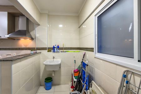 Apartamento para alugar com 104m², 3 quartos e 2 vagas Apartamento para alugar com 104m², 3 quartos e 2 vagasÁrea de Serviço