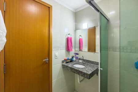 Apartamento para alugar com 104m², 3 quartos e 2 vagas Apartamento para alugar com 104m², 3 quartos e 2 vagasBanheiro da Suíte 2