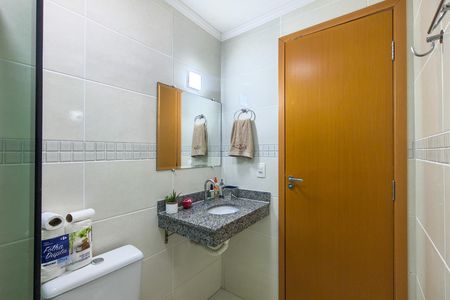 Apartamento para alugar com 104m², 3 quartos e 2 vagas Apartamento para alugar com 104m², 3 quartos e 2 vagasBanheiro da Suíte 1