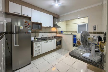Apartamento para alugar com 104m², 3 quartos e 2 vagas Apartamento para alugar com 104m², 3 quartos e 2 vagasCozinha