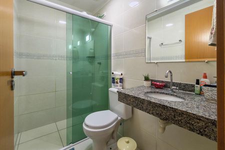 Apartamento para alugar com 104m², 3 quartos e 2 vagas Apartamento para alugar com 104m², 3 quartos e 2 vagasBanheiro da Suíte 1