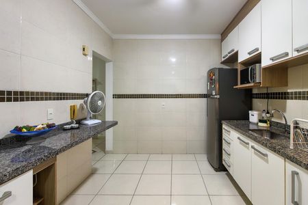Apartamento para alugar com 104m², 3 quartos e 2 vagas Apartamento para alugar com 104m², 3 quartos e 2 vagasCozinha