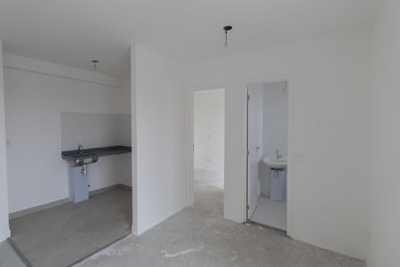 Sala de apartamento à venda com 1 quarto, 33m² em Vila Mazzei, São Paulo