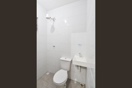 Studio para alugar com 25m², 1 quarto e sem vaga Studio para alugar com 25m², 1 quarto e sem vagaBanheiro