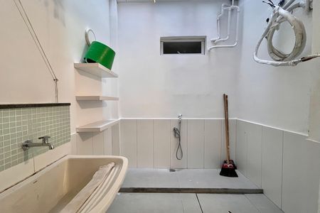 Apartamento à venda com 75m², 2 quartos e sem vaga Apartamento à venda com 75m², 2 quartos e sem vagaÁrea de Serviço