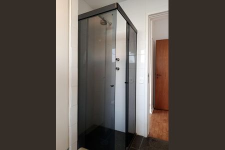 Apartamento para alugar com 148m², 3 quartos e 3 vagas Apartamento para alugar com 148m², 3 quartos e 3 vagasBanheiro da Suíte