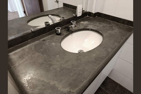 Apartamento para alugar com 148m², 3 quartos e 3 vagas Apartamento para alugar com 148m², 3 quartos e 3 vagasBanheiro Social