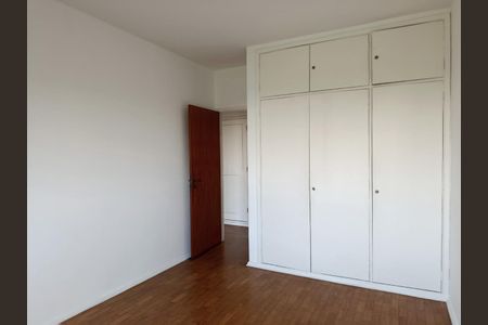 Apartamento para alugar com 148m², 3 quartos e 3 vagas Apartamento para alugar com 148m², 3 quartos e 3 vagasQuarto 2