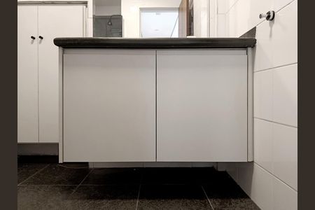 Apartamento para alugar com 148m², 3 quartos e 3 vagas Apartamento para alugar com 148m², 3 quartos e 3 vagasBanheiro Social
