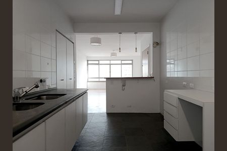 Apartamento para alugar com 148m², 3 quartos e 3 vagas Apartamento para alugar com 148m², 3 quartos e 3 vagasCozinha