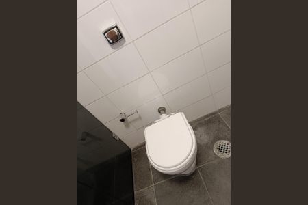 Apartamento para alugar com 148m², 3 quartos e 3 vagas Apartamento para alugar com 148m², 3 quartos e 3 vagasBanheiro Social