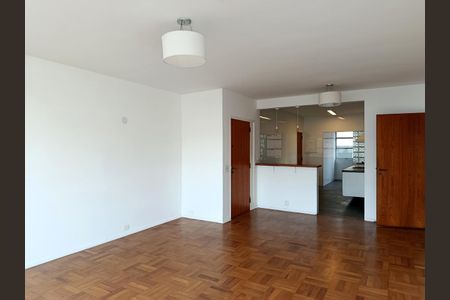 Apartamento para alugar com 148m², 3 quartos e 3 vagas Apartamento para alugar com 148m², 3 quartos e 3 vagasSala