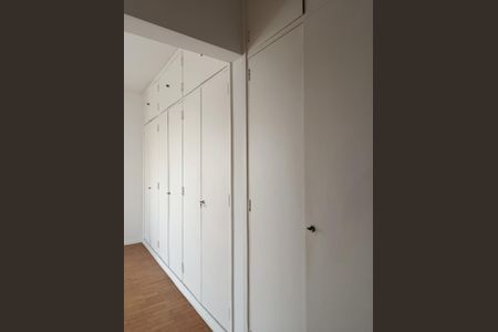 Apartamento para alugar com 148m², 3 quartos e 3 vagas Apartamento para alugar com 148m², 3 quartos e 3 vagasSuíte