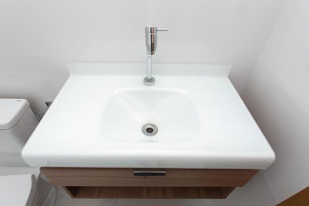 Casa para alugar com 30m², 1 quarto e sem vagaBanheiro 
