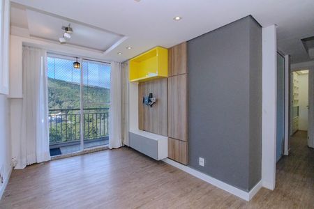 Sala de apartamento para alugar com 2 quartos, 60m² em Morro Santana, Porto Alegre