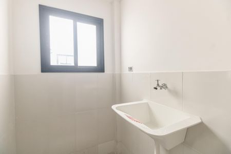 Área de Serviço  de apartamento para alugar com 2 quartos, 48m² em Penha de França, São Paulo