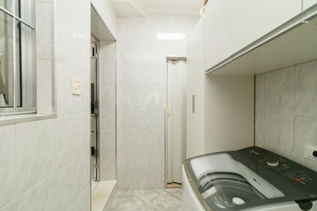 Lavanderia de casa à venda com 2 quartos, 220m² em Parque Vitoria, São Paulo