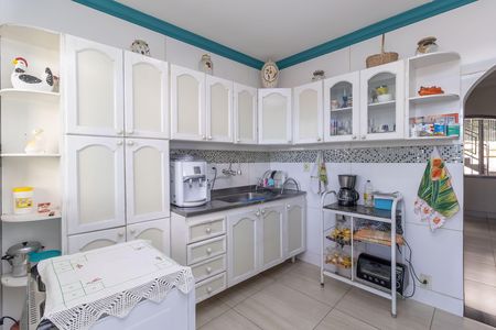 Casa para alugar com 469m², 4 quartos e 2 vagas Casa para alugar com 469m², 4 quartos e 2 vagasCozinha 1