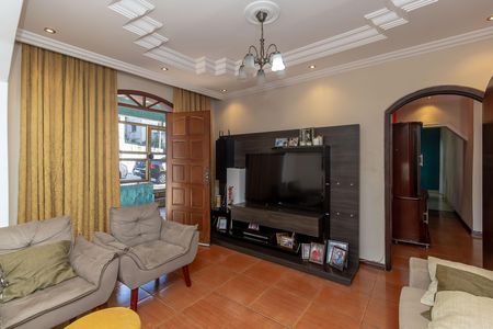 Casa para alugar com 469m², 4 quartos e 2 vagas Casa para alugar com 469m², 4 quartos e 2 vagasSala