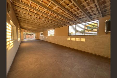 Casa para alugar com 500m², 7 quartos e 3 vagas Casa para alugar com 500m², 7 quartos e 3 vagasGaragem