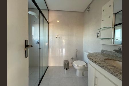 Casa para alugar com 500m², 7 quartos e 3 vagas Casa para alugar com 500m², 7 quartos e 3 vagasBanheiro Social