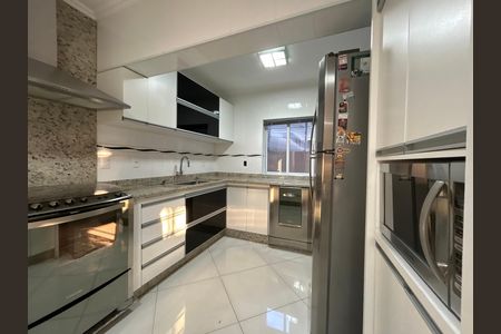 Casa para alugar com 500m², 7 quartos e 3 vagas Casa para alugar com 500m², 7 quartos e 3 vagasCozinha
