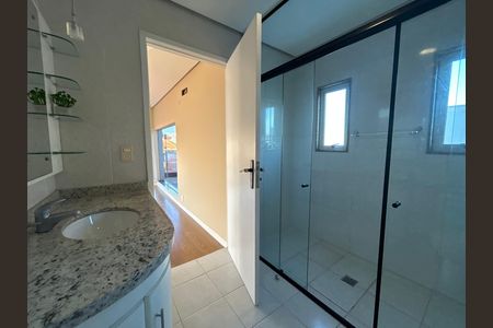Casa para alugar com 500m², 7 quartos e 3 vagas Casa para alugar com 500m², 7 quartos e 3 vagasBanheiro Social