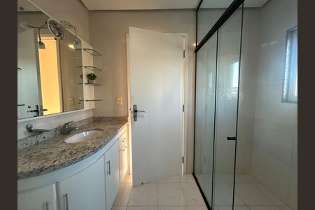Casa para alugar com 500m², 7 quartos e 3 vagas Casa para alugar com 500m², 7 quartos e 3 vagasBanheiro Social