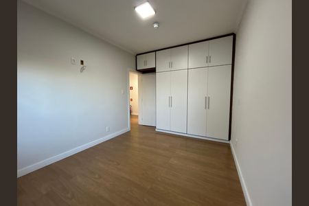 Casa para alugar com 500m², 7 quartos e 3 vagas Casa para alugar com 500m², 7 quartos e 3 vagasQuarto 4