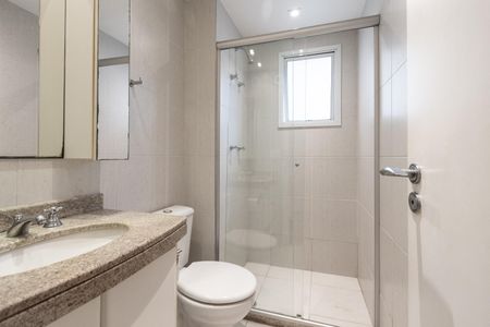 Apartamento à venda com 110m², 2 quartos e 2 vagas Apartamento à venda com 110m², 2 quartos e 2 vagasBanheiro do Corredor