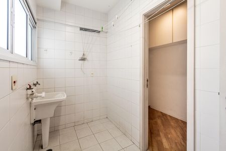 Apartamento à venda com 110m², 2 quartos e 2 vagas Apartamento à venda com 110m², 2 quartos e 2 vagasÁrea de Serviço