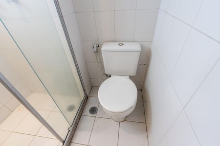 Apartamento à venda com 110m², 2 quartos e 2 vagas Apartamento à venda com 110m², 2 quartos e 2 vagasQuarto 1 - Banheiro da Suite