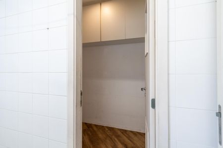 Apartamento à venda com 110m², 2 quartos e 2 vagas Apartamento à venda com 110m², 2 quartos e 2 vagasÁrea de Serviço