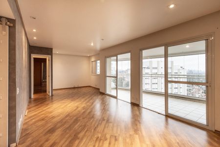Apartamento para alugar com 2 quartos, 110m² em Lapa, São Paulo