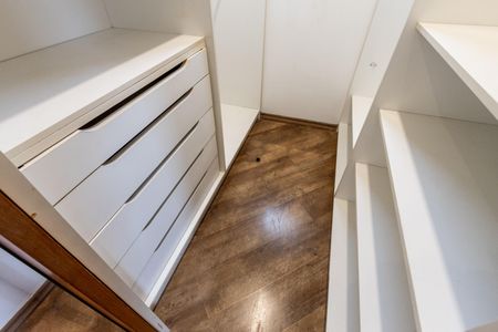Apartamento à venda com 110m², 2 quartos e 2 vagas Apartamento à venda com 110m², 2 quartos e 2 vagasQuarto 1 - Suite
