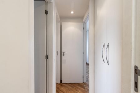 Apartamento à venda com 110m², 2 quartos e 2 vagas Apartamento à venda com 110m², 2 quartos e 2 vagasCorredor