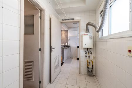 Apartamento à venda com 110m², 2 quartos e 2 vagas Apartamento à venda com 110m², 2 quartos e 2 vagasÁrea de Serviço