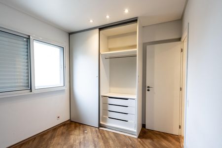 Quarto 2 de apartamento para alugar com 2 quartos, 110m² em Lapa, São Paulo