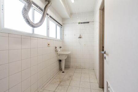 Área de Serviço de apartamento para alugar com 2 quartos, 110m² em Lapa, São Paulo