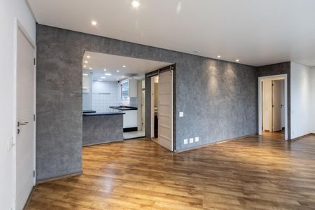 Apartamento à venda com 110m², 2 quartos e 2 vagas Apartamento à venda com 110m², 2 quartos e 2 vagasSala