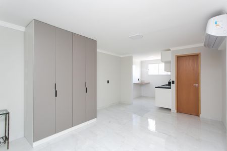 Casa para alugar com 32m², 1 quarto e sem vaga Casa para alugar com 32m², 1 quarto e sem vagaStudio