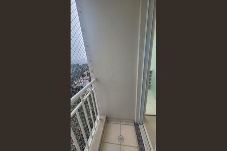Apartamento à venda com 64m², 2 quartos e 1 vagaSacada