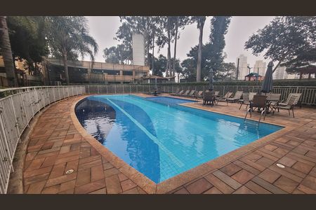 Apartamento à venda com 64m², 2 quartos e 1 vagaPiscina